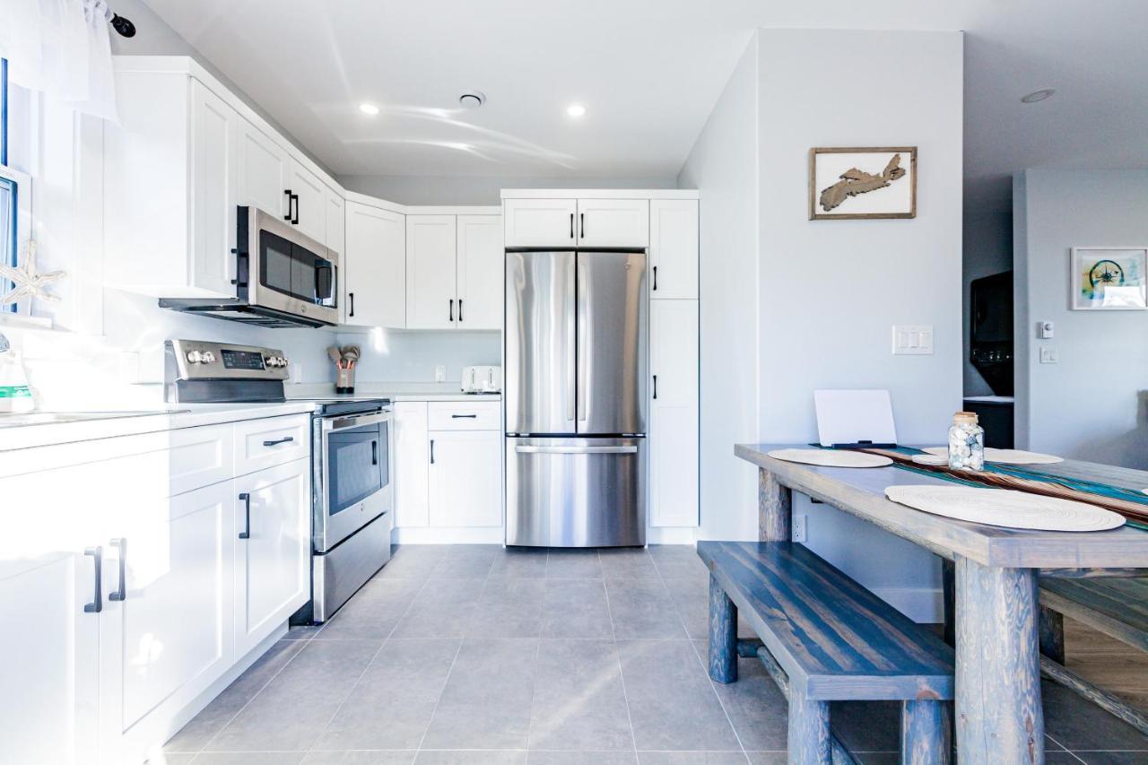 Ferienwohnung New English Point Oceanfront Living With Hot Tub Head of Jeddore Exterior foto